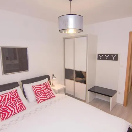 Ljubica 4 Apartment Krk Town